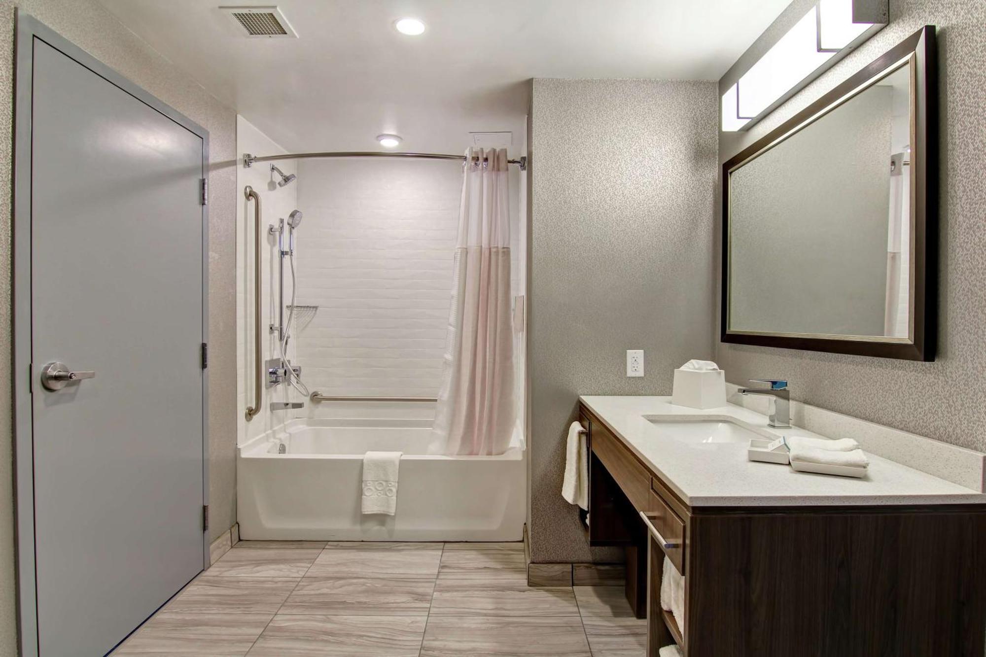 Home2 Suites By Hilton Edmonton South Exteriér fotografie